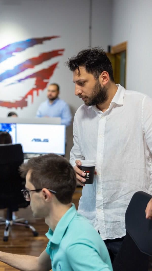 Global customer support